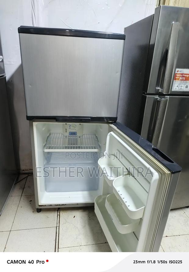 Lg (200l) Non Frost Fridge - thumbnail 5