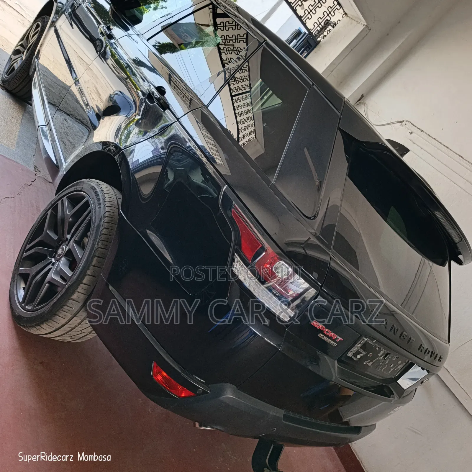 Land Rover Range Rover Sport HSE Td6 4x4 (3.0L 6cyl 8A) 2017 Black