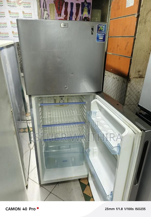 Haier 300l Double Door Fridge - thumbnail 3