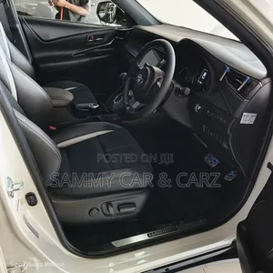 Toyota Harrier 2.0 Turbo 2018 White