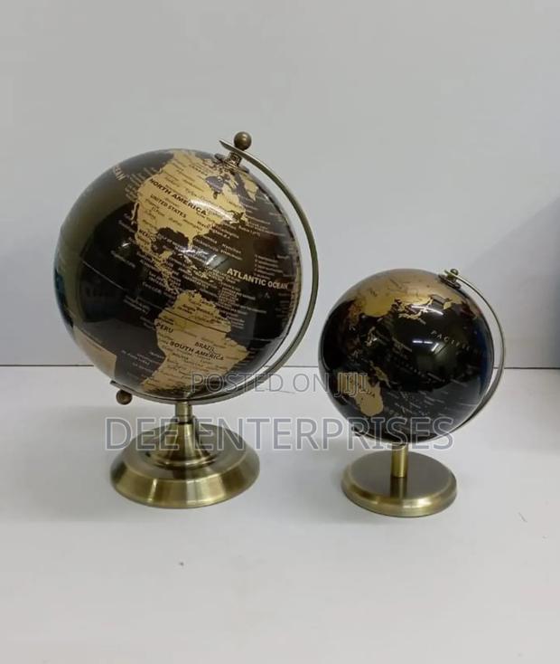 10cm Diameter Rotating Globe World Map - main view