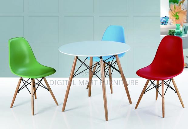 Dining Table: Polished Round Dining Table - thumbnail 6