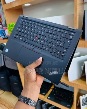 New Laptop Lenovo ThinkPad X390 Yoga 8GB Intel Core I5 SSD 256GB
