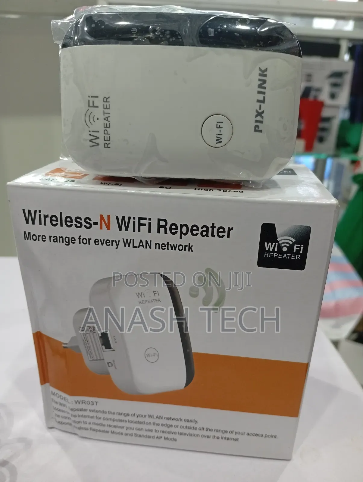 300mbps Plug-in Wifi Amplifier Extender for Homes/ Office