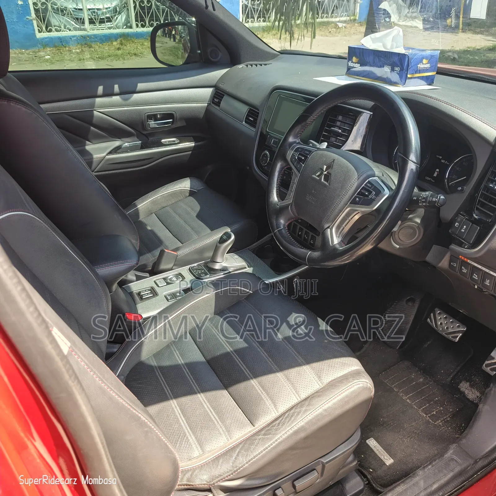 Mitsubishi Outlander 2018 Red