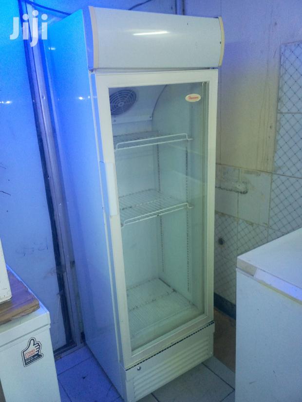 Ramtons Display Fridge - main view