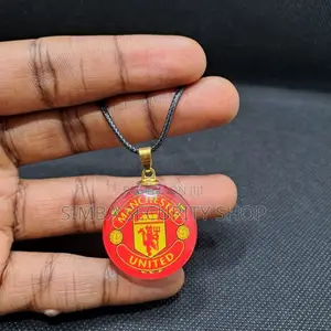 Manchester United Team Logo Necklace Pendant Soccer Gift Fan