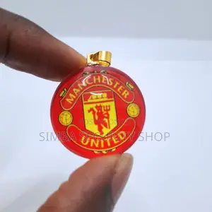 Manchester United Team Logo Necklace Pendant Soccer Gift Fan