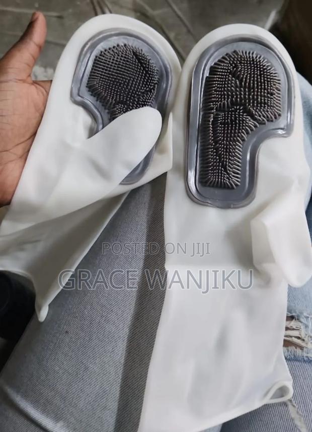 Reusable Silicon Wash Glove
