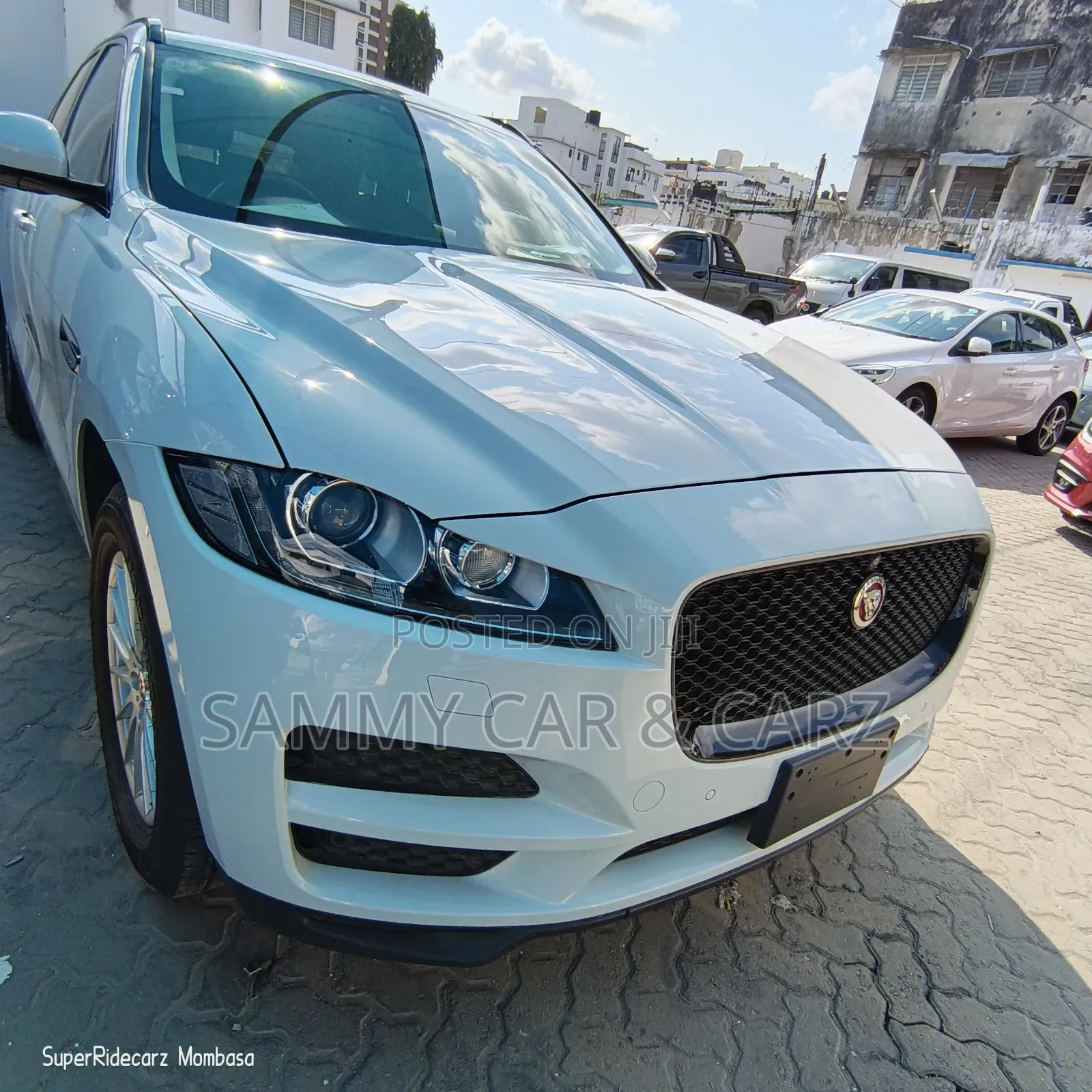 Jaguar E-Pace 2018 White