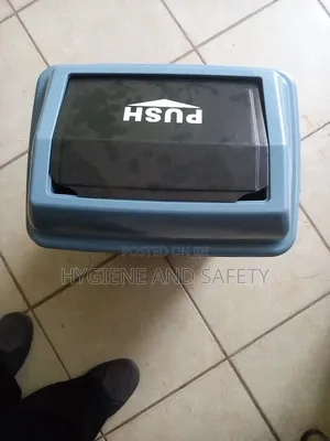 Swing Bin 20l(Plastic)