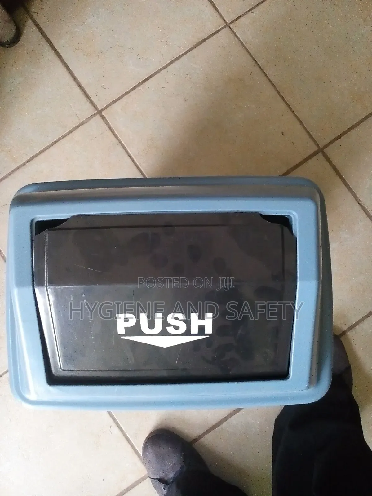 Swing Bin 20l(Plastic)