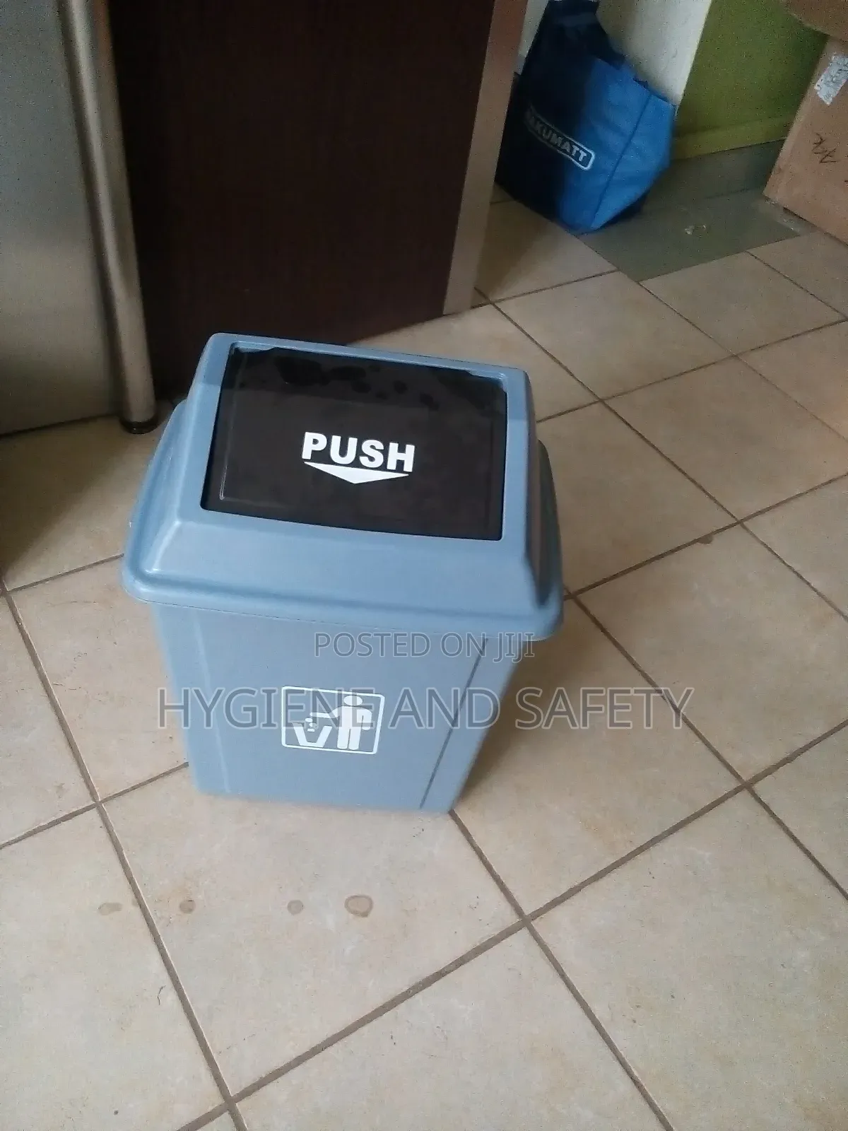 Swing Bin 20l(Plastic)
