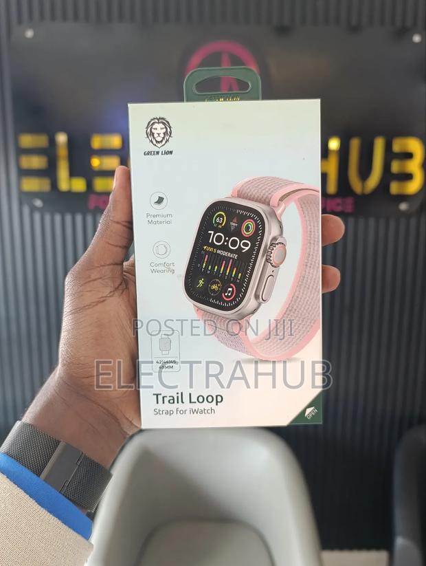 Green Lion Trail Loop 42/44/45mm Apple Watch Strap