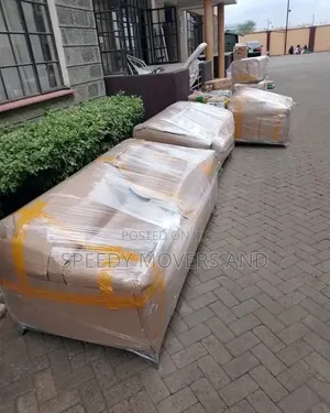 Trucks/Lorries Available for Load Delivery