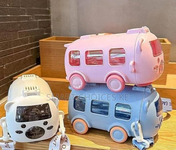 Name _Cool Cute Bus Flask
Material _Plastic - thumbnail 3