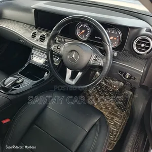 Mercedes-Benz 300E 2018 Gray