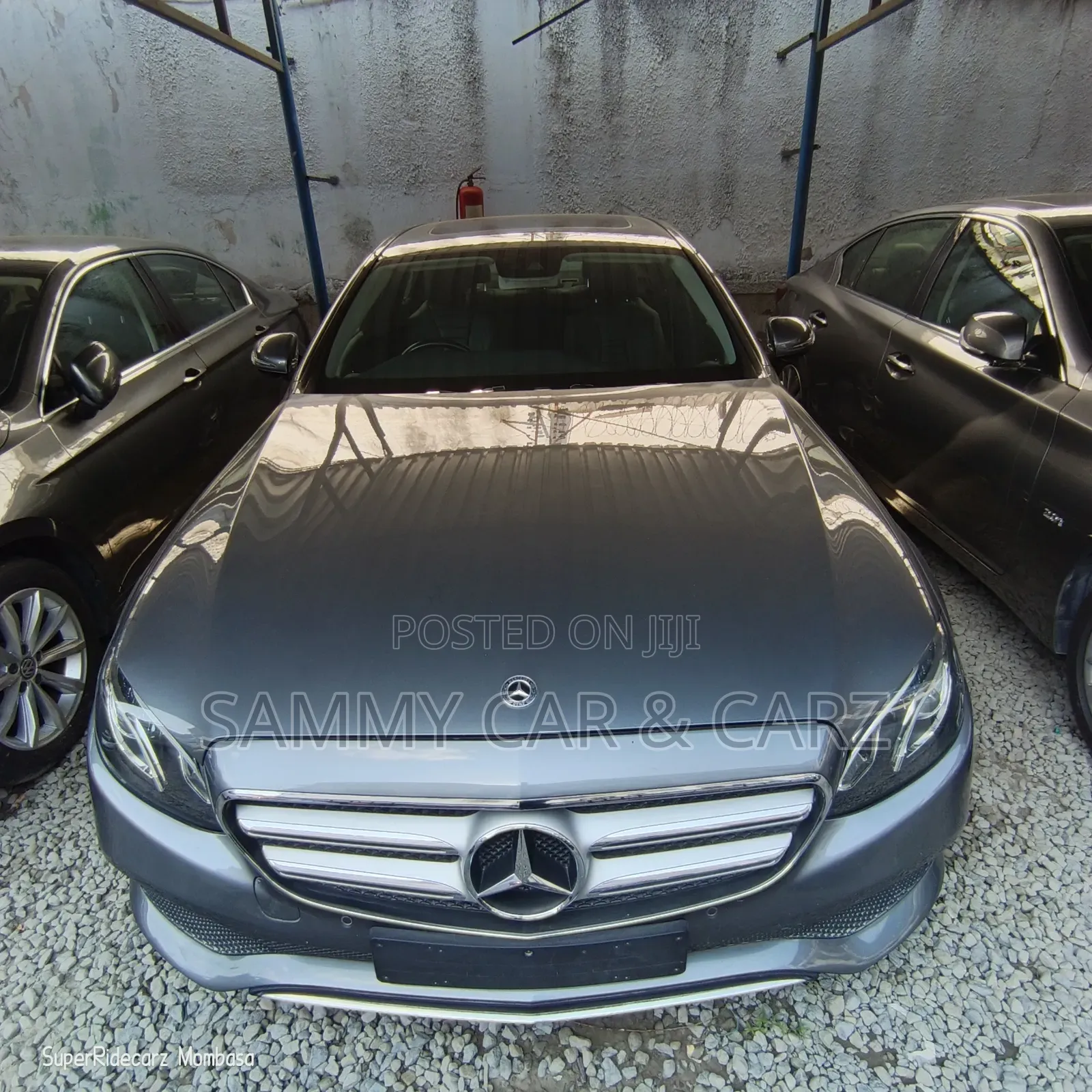 Mercedes-Benz 300E 2018 Gray