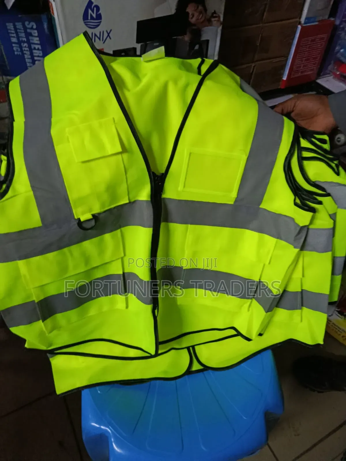 Green Construction Reflectors
