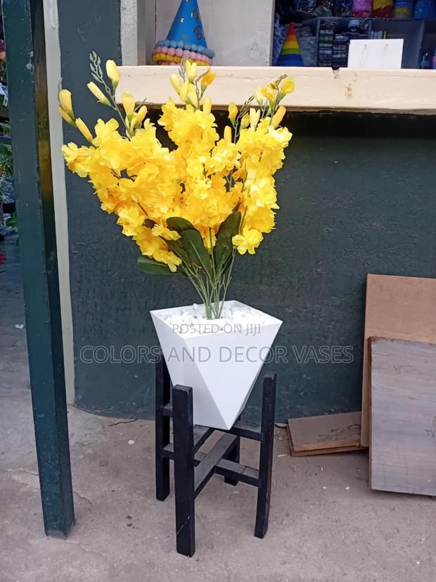 Yellow Flowers Corner Piece - main view