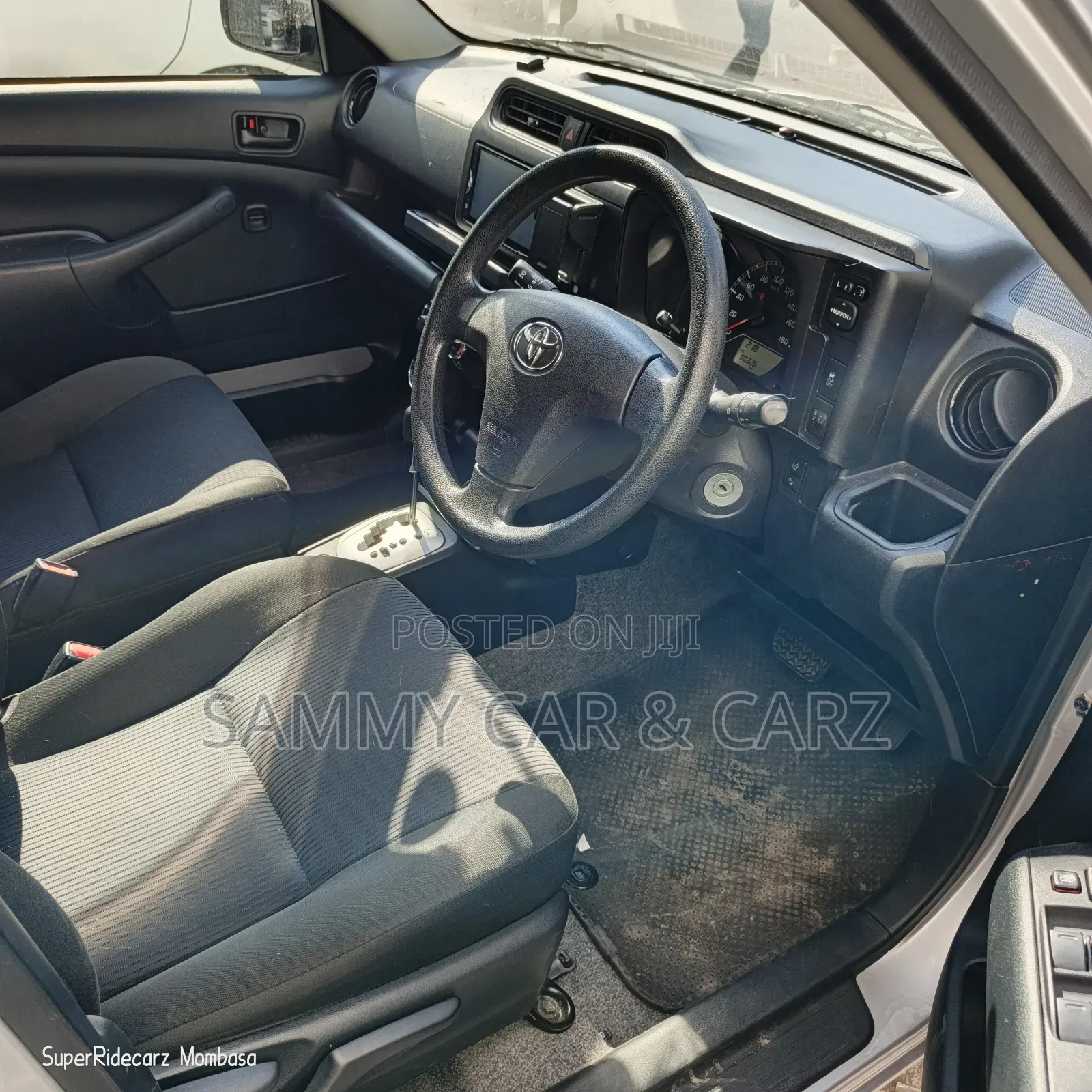 Toyota Succeed 2018 Silver