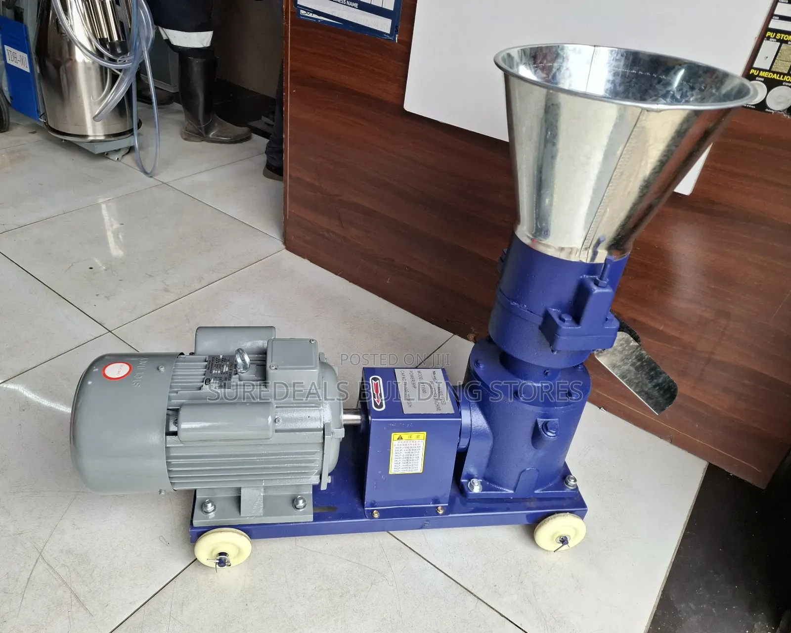 200kg/Hr Milano Pellet Machine With 5hp Motor
