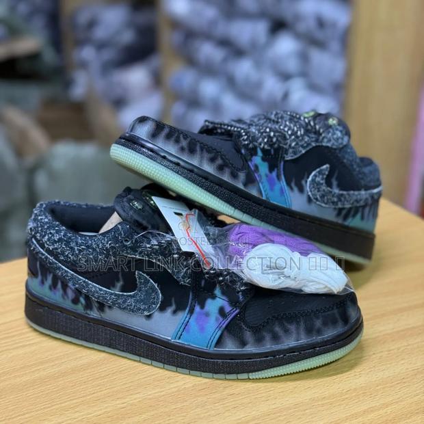 Nike Air Jordan 1 Fortune Fly - thumbnail 3