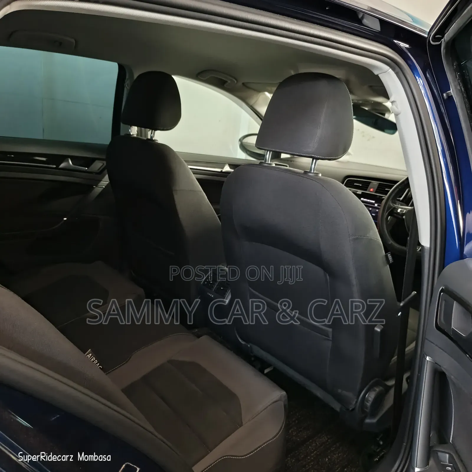 Volkswagen Golf 2018 Blue