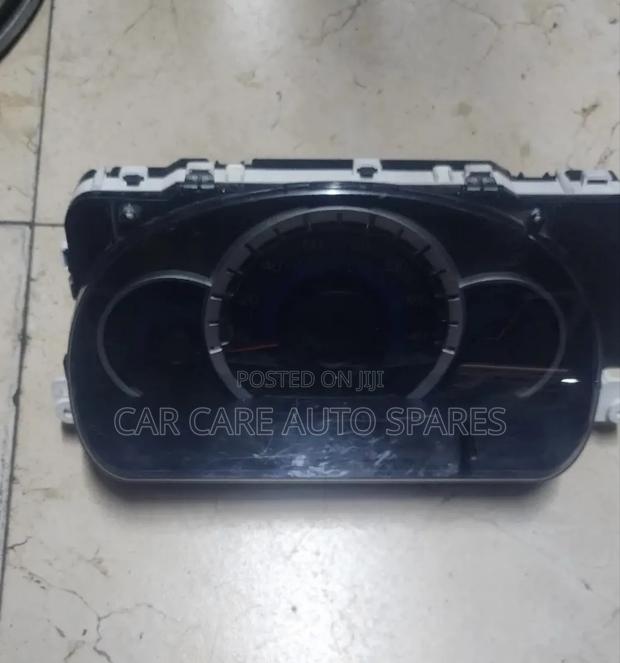 Dashboard Clock Suzuki Alto/Wagon R 2015
