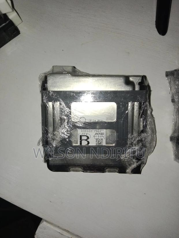 Harrier 2014-2022 Front Windscreen Camera