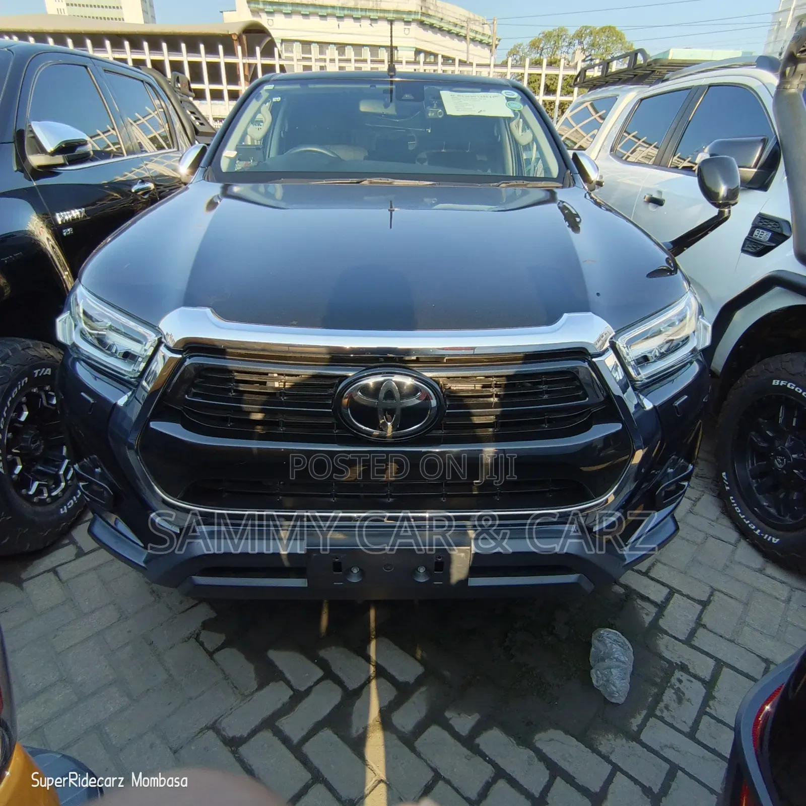 Toyota Hilux 2020 Black