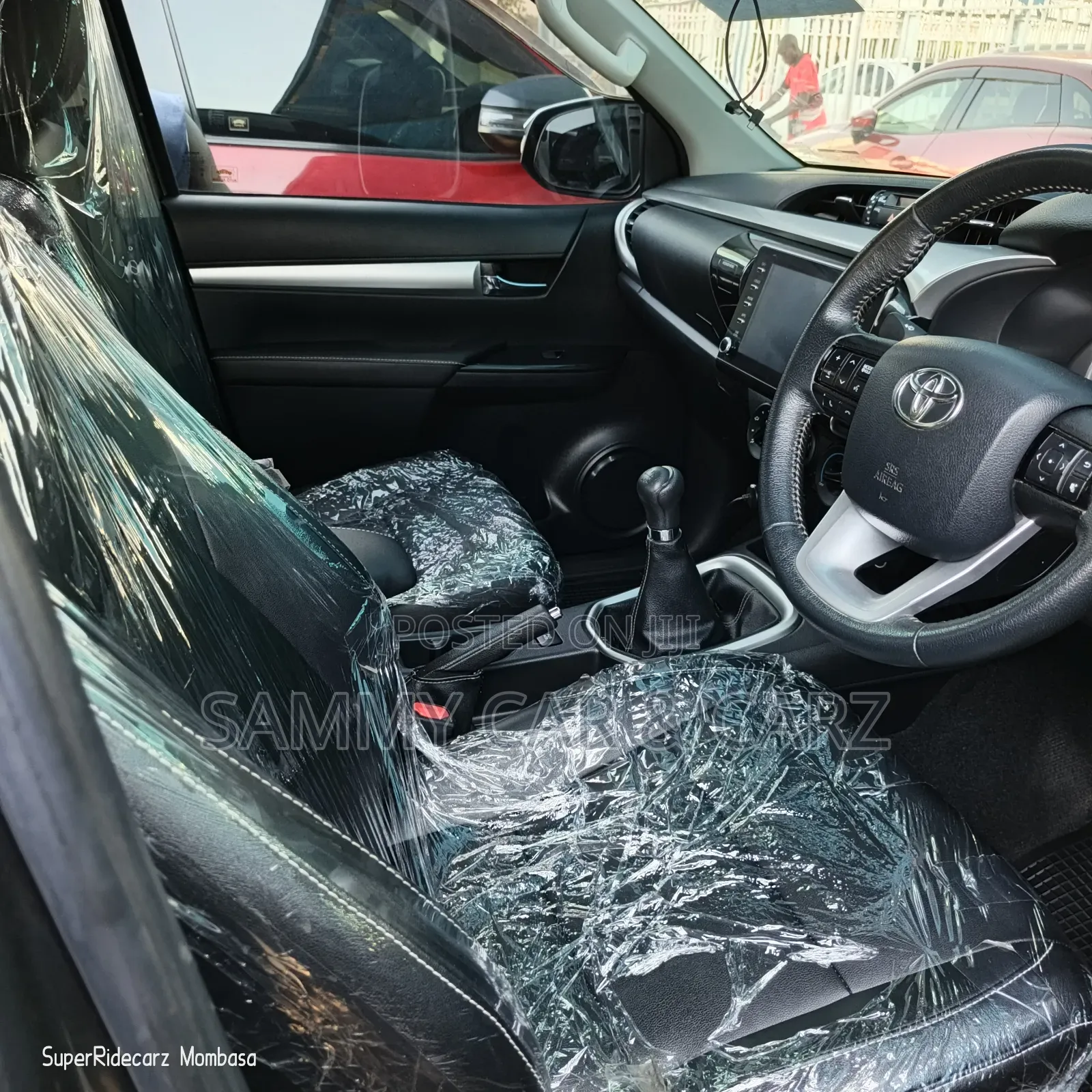 Toyota Hilux 2020 Gray