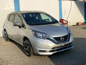 Nissan Note 2018 Silver