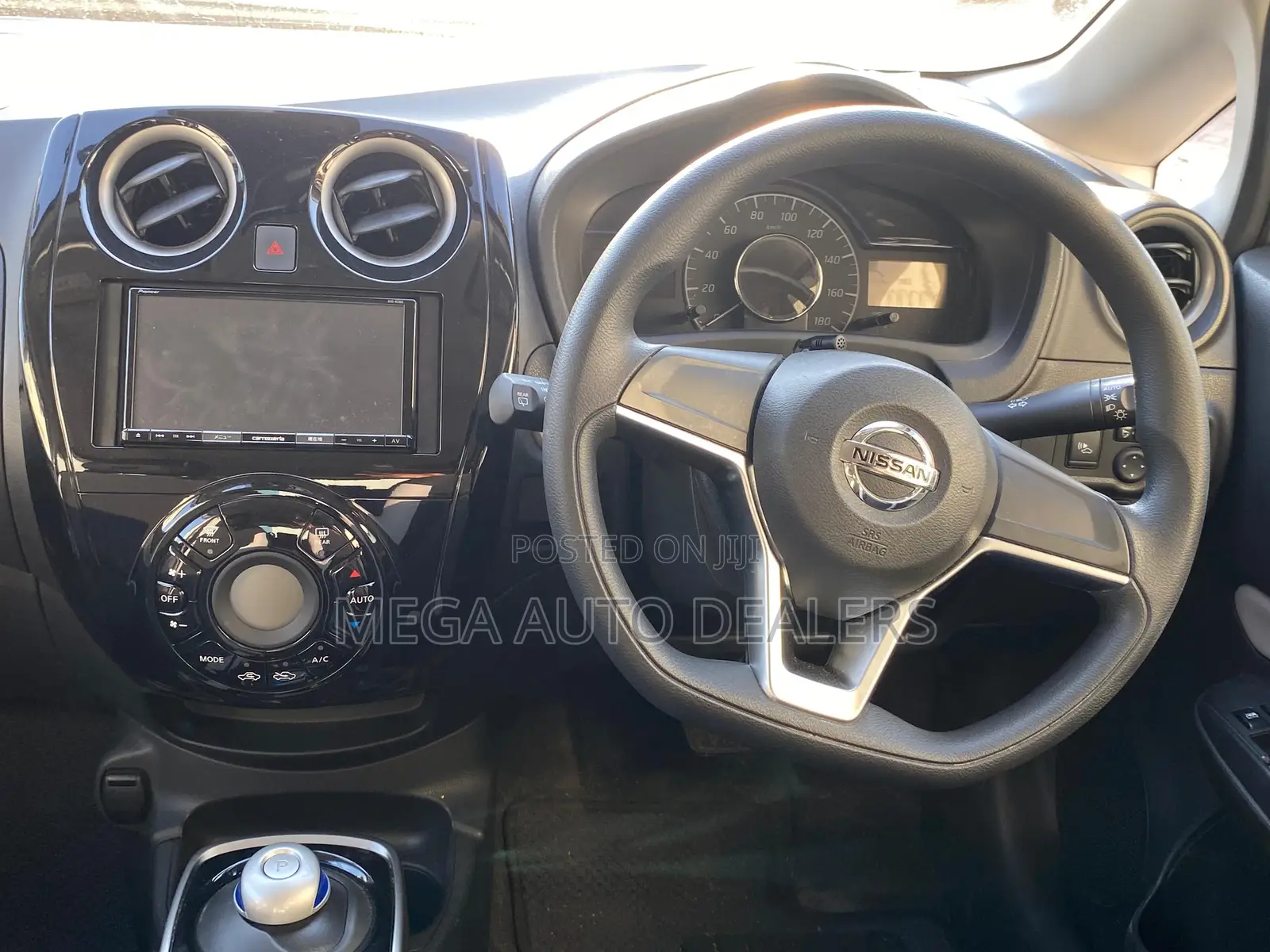 Nissan Note 2018 Silver