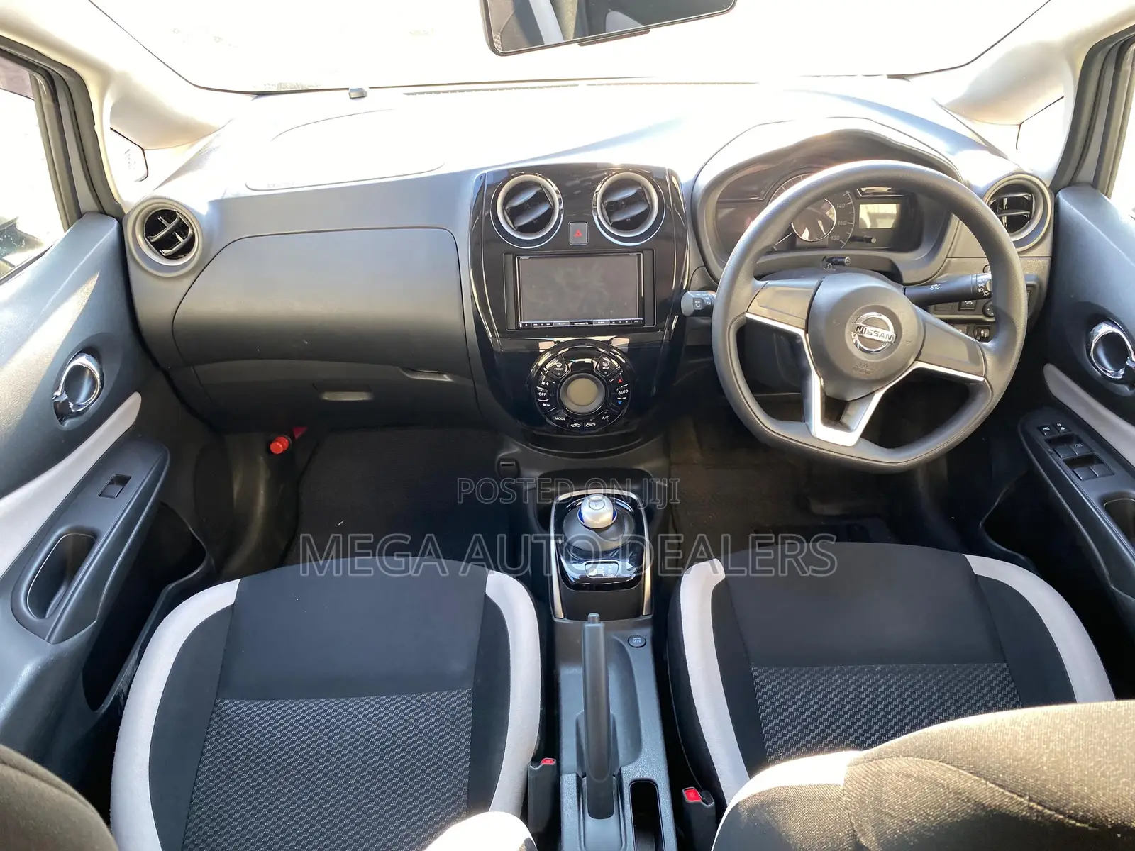 Nissan Note 2018 Silver