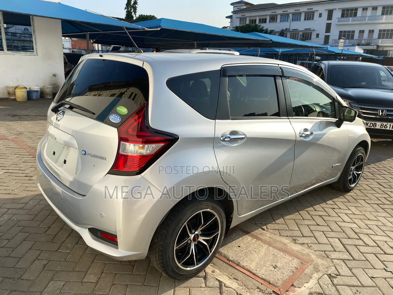Nissan Note 2018 Silver