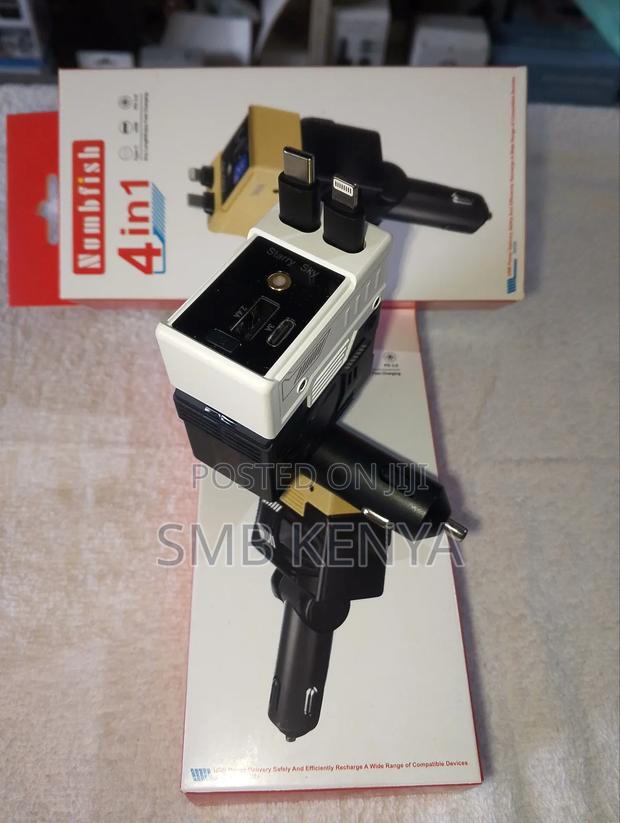 4 in 1 Car Charger With Retractable Cable - thumbnail 4