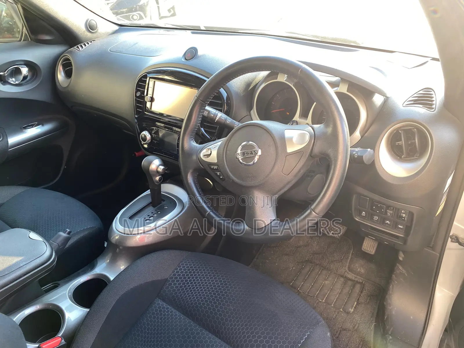 Nissan Juke 2018 Silver