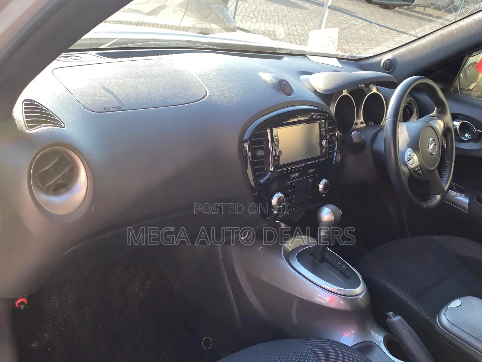 Nissan Juke 2018 Silver