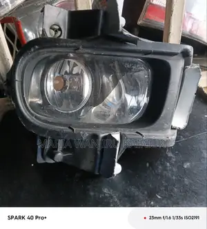 Clean Ex Japan Premio 2005 Fog Light Available