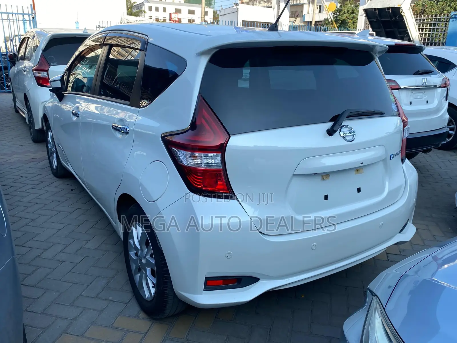 Nissan Note 2018 White