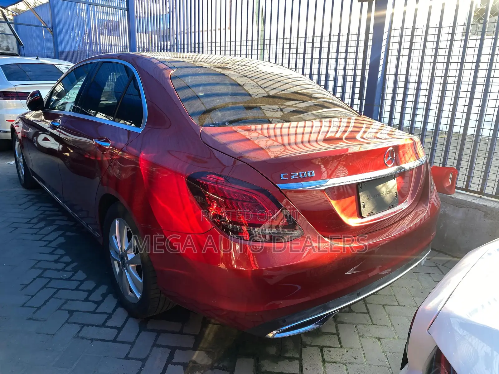 Mercedes-Benz C200 2018 Red