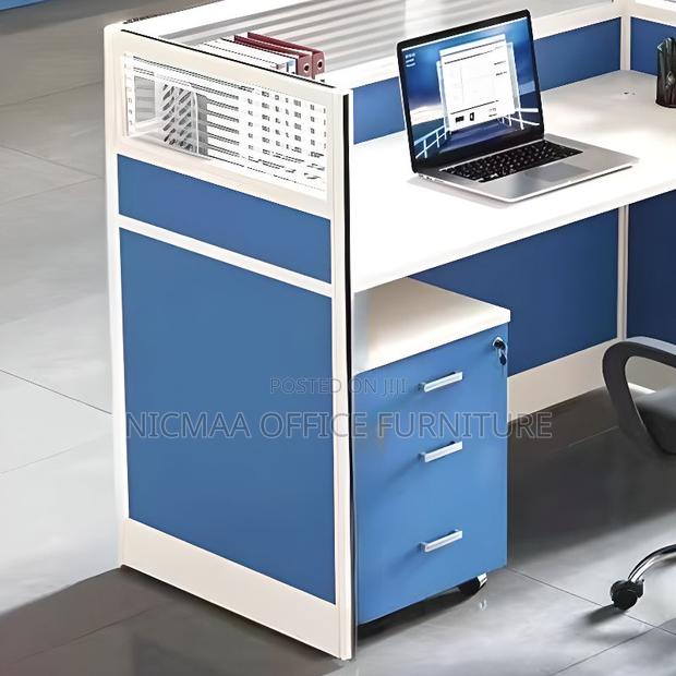 1-Way Modular Workstation - thumbnail 3