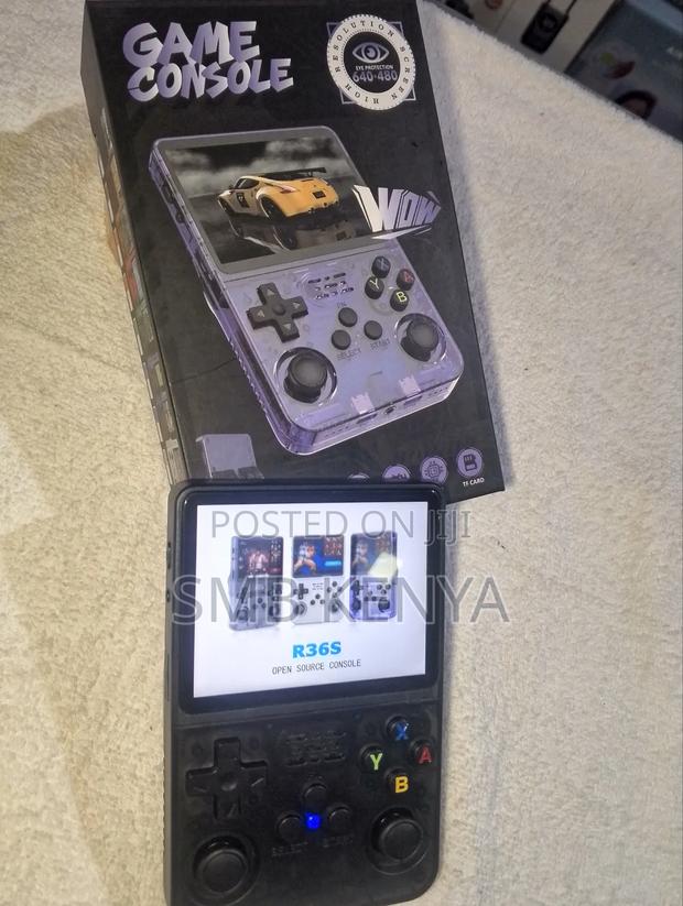R36s Retro Handheld Game Console 64gb - thumbnail 2