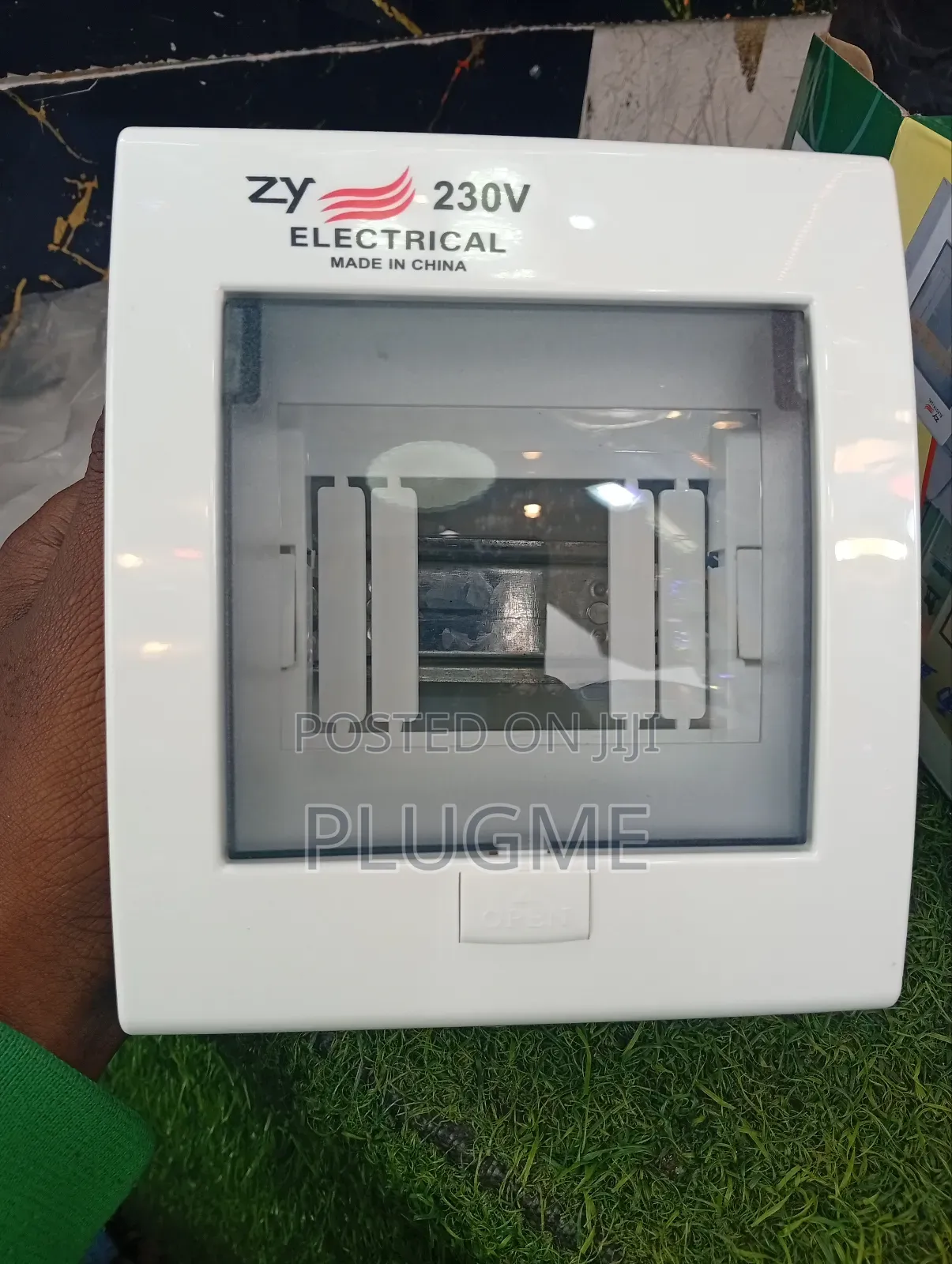 2 Way Zy Consumer Unit