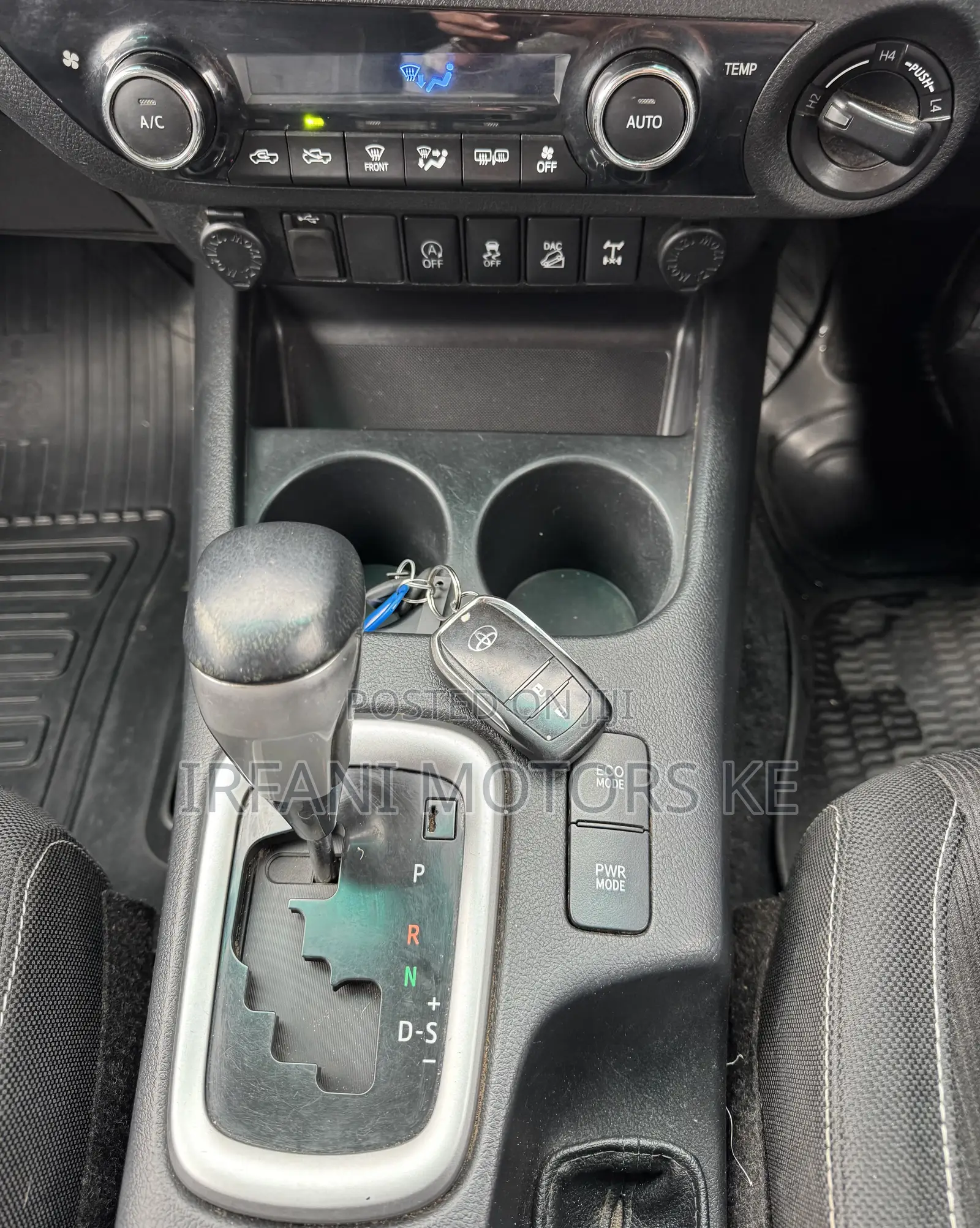 Toyota Hilux Revo Double Cab Deisel 2.4 AWD 2019 Green