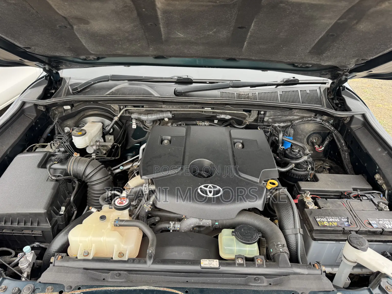 Toyota Hilux Revo Double Cab Deisel 2.4 AWD 2019 Green