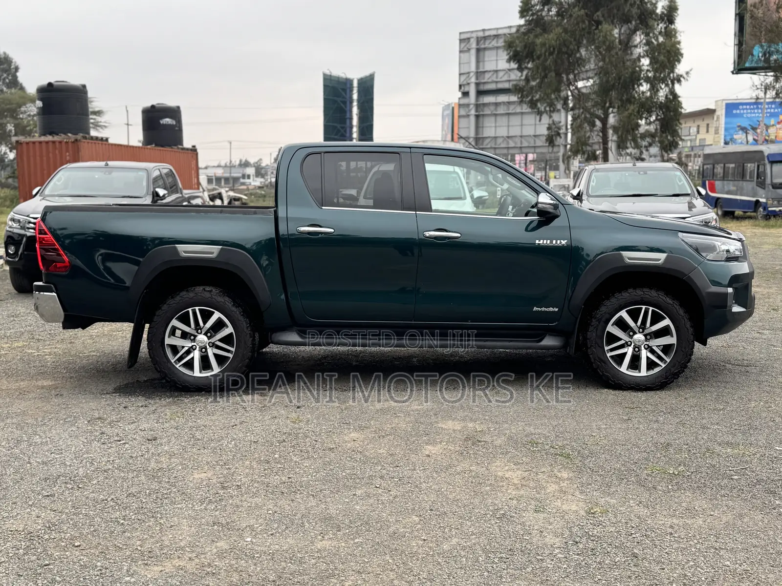 Toyota Hilux Revo Double Cab Deisel 2.4 AWD 2019 Green