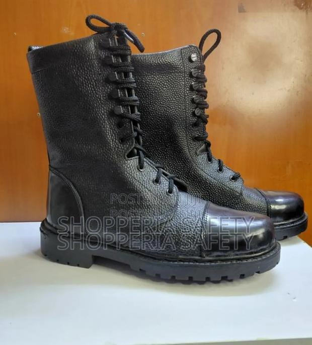 Security Boots With Hooks - main view