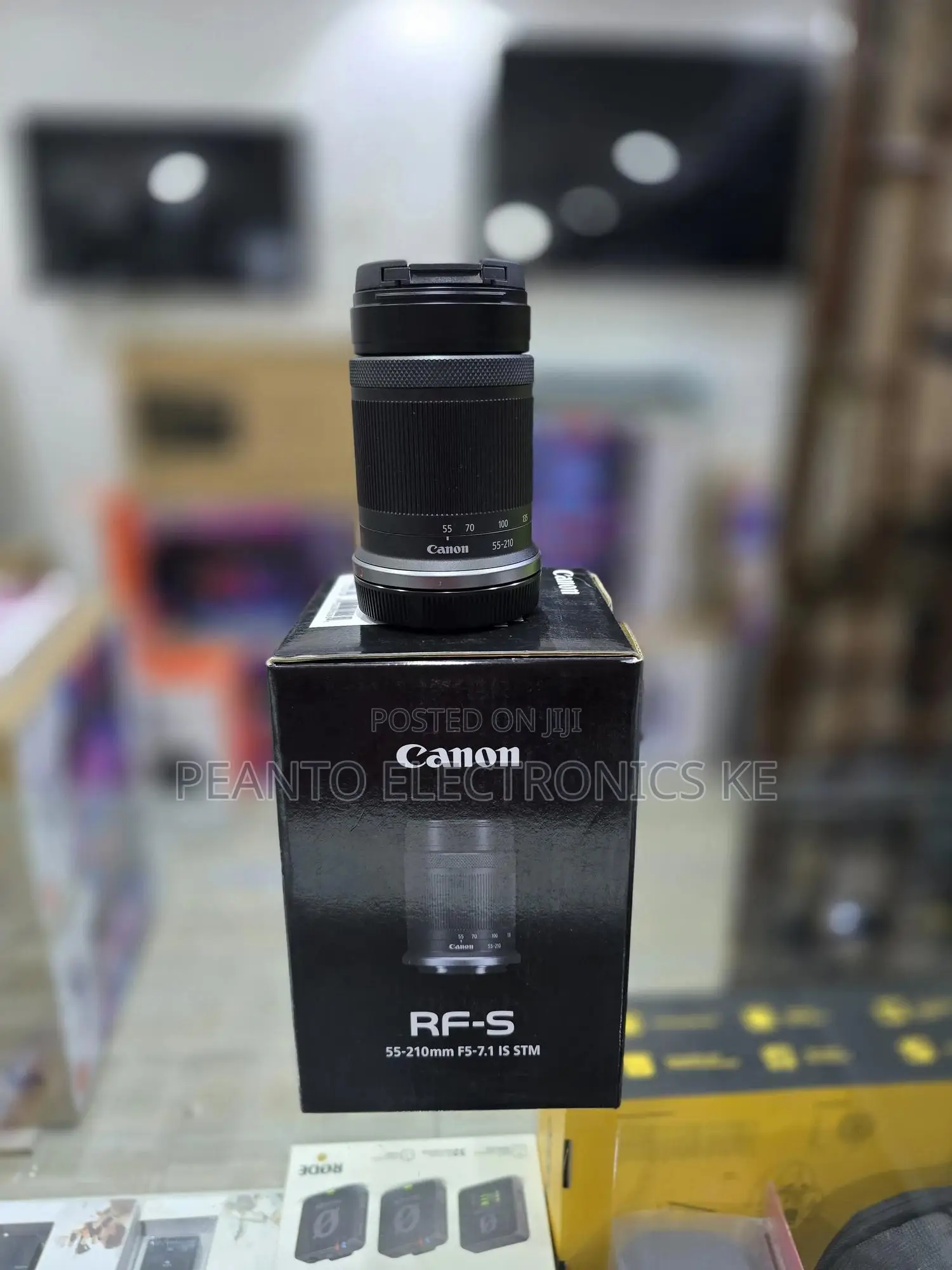 Canon Rf-S 55-210mm F/5-7.1 Is STM Lens (Canon Rf)